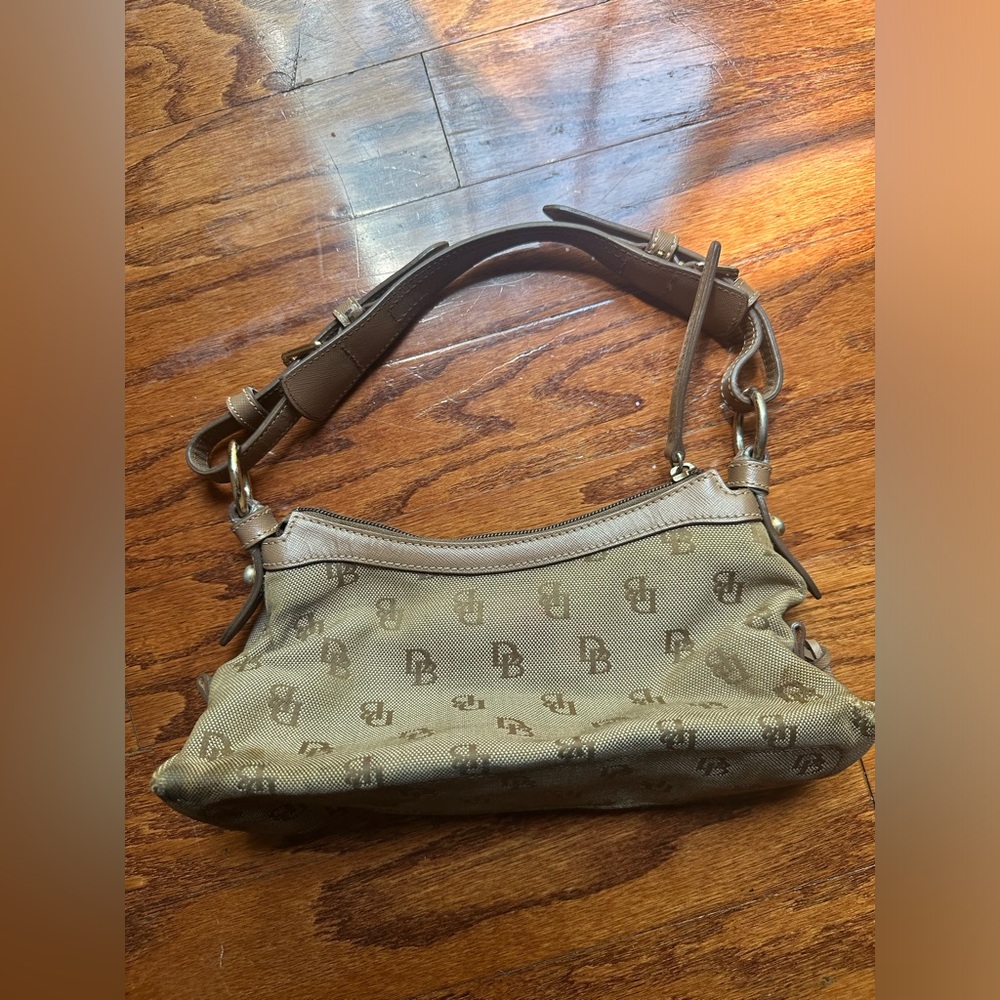 Dooney & Bourke Tan Logo-Print Shoulder Bag - Picture 4 of 5